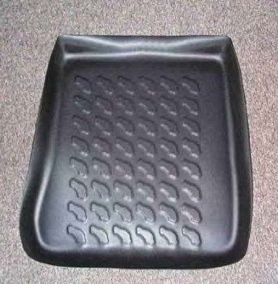 Резиновый коврик с защитными бортами Carbox Floor CARBOX