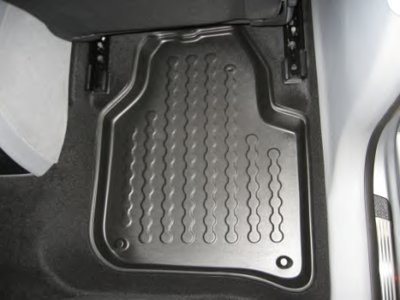 Резиновый коврик с защитными бортами Carbox Floor CARBOX